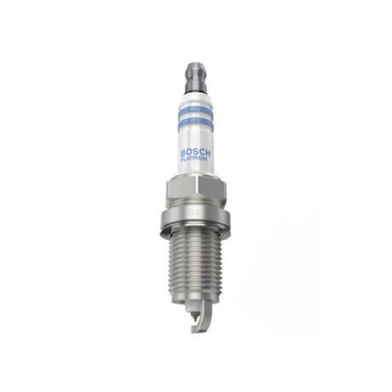4 قطع من شمعات الإشعال البلاتي - مراجعة Bosch Spark Plug Platinum وسعره